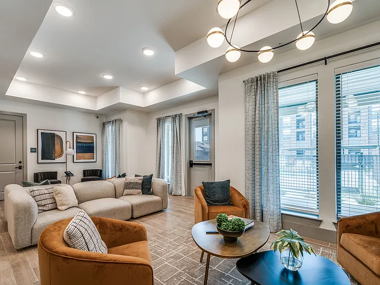 Palladium Oak Grove — Photo 15
