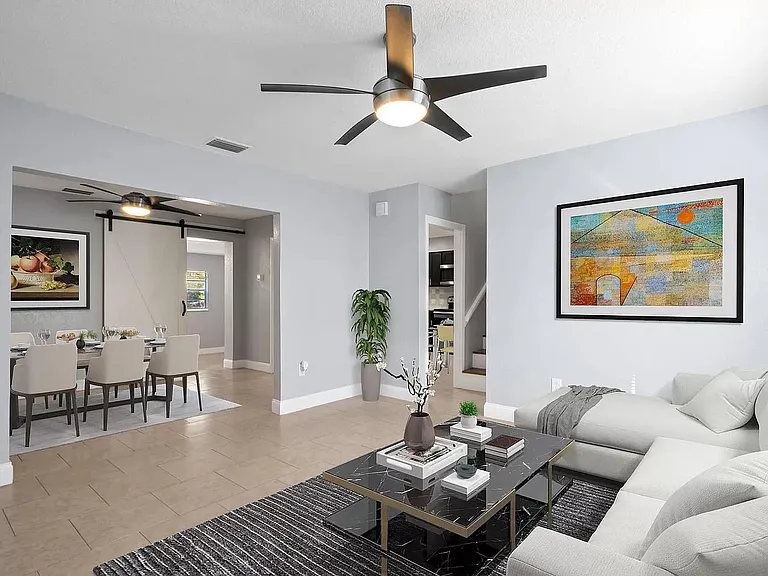 25027 Holden Dr — Photo 3