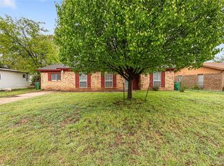 203 Phillips Rd, Mc Gregor, TX 76657