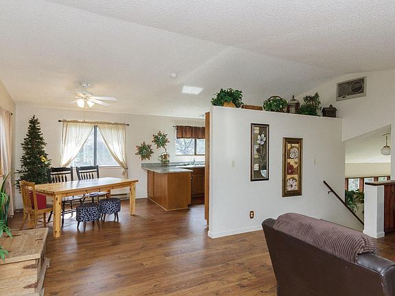 2nd image of 406 Marcus Dr