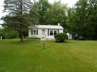 60 Levenseller Rd, Eddington, ME 04428