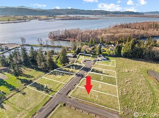 38 Sunnyfield Drive, Cathlamet, WA