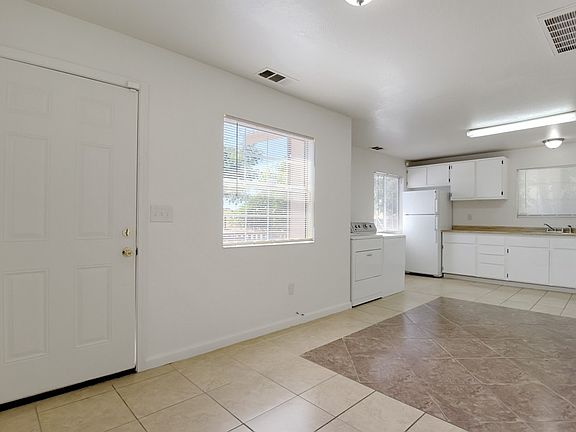 4th image of 5939 Cohn Ave