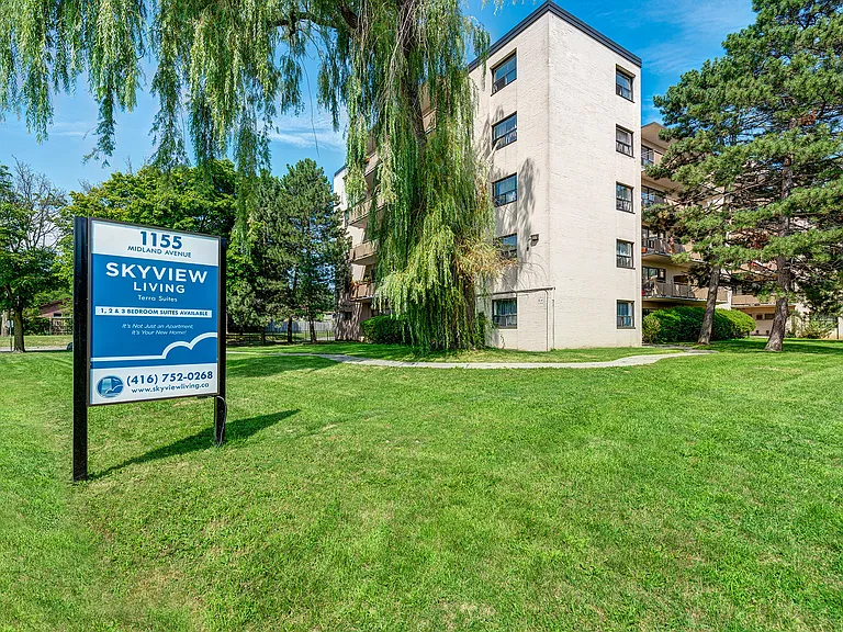 1155 Midland Ave — Photo 18