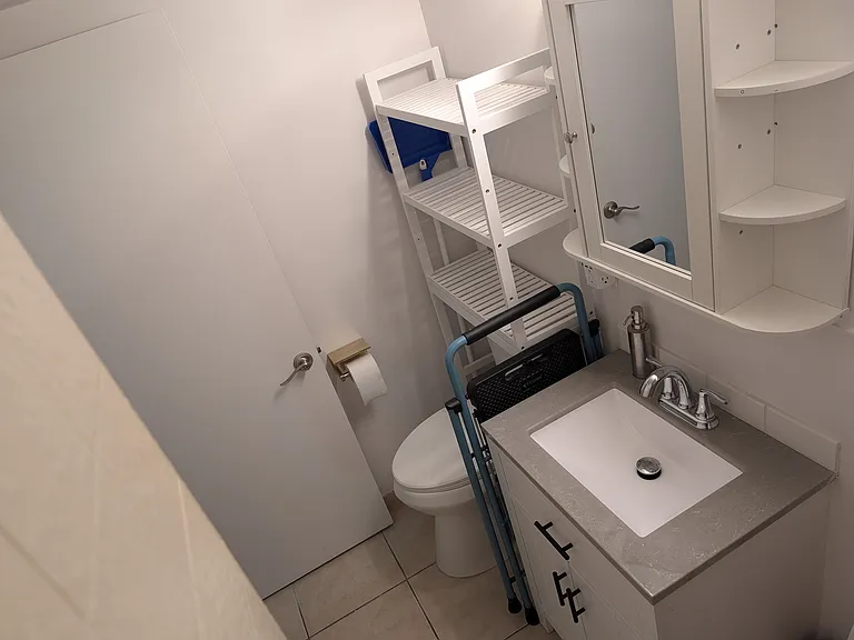 2442 Tusitala St #103 — Photo 6