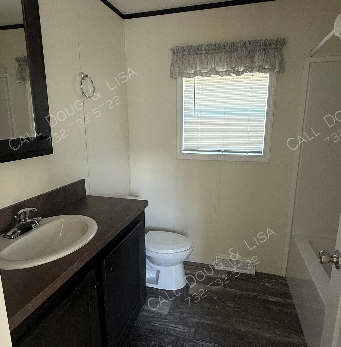 2 bed, 784 sqft, $1,760 — Photo 4