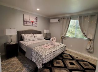 18630 Prairie Ave, Torrance, CA 90504