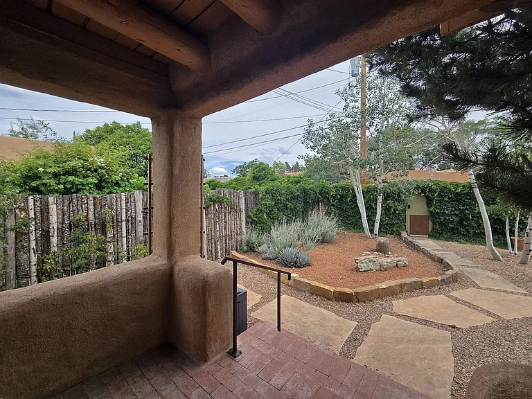 617 Don Felix St #A — Photo 19