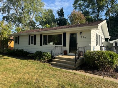676 Miller Ln, Saint Joseph, MI, 49085