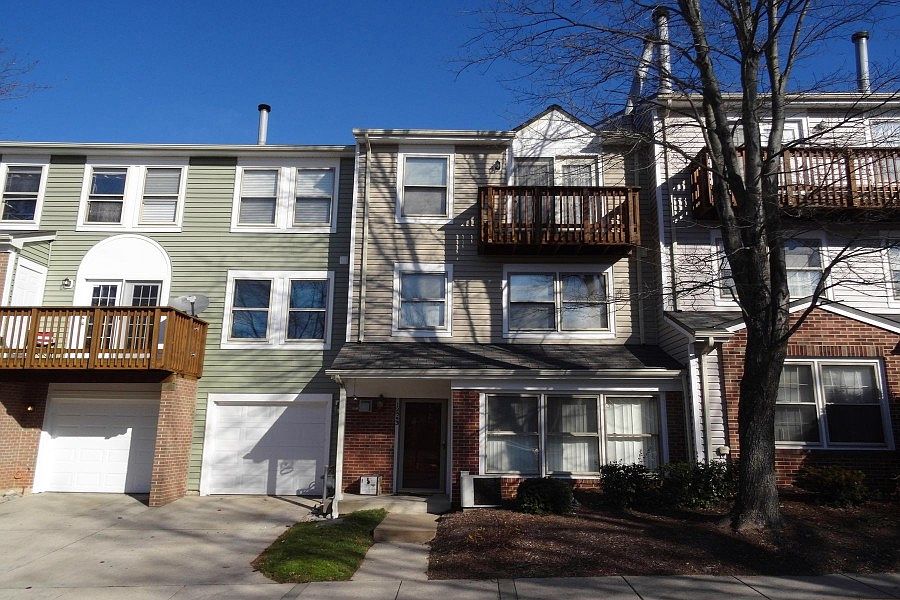 1st image of 12553 Kempston Ln