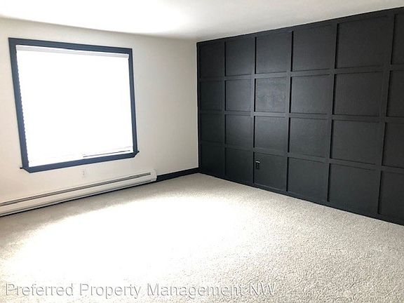 4th image of 7404 Rainier Dr #7404RAINER