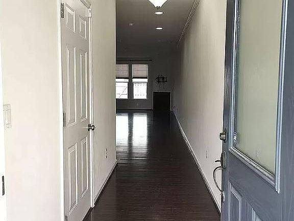 3rd image of 42516 Benfold Sq