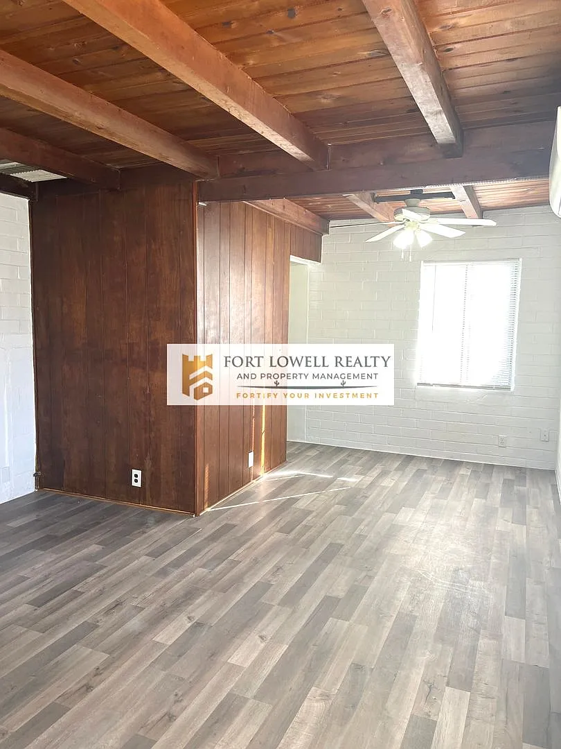 Building Photo - 1505 E Glenn St #5-27