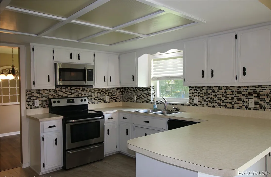 2 bed, 2.0 bath, 1710 sqft, $1,700 — Photo 3