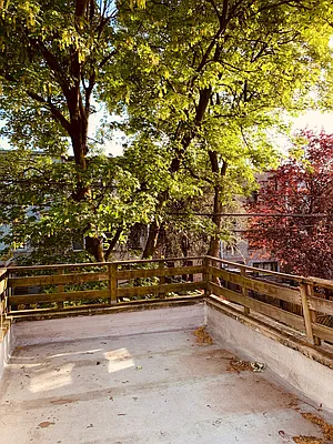 Rented by Compass | media 7