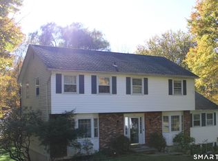 18 Topfield Road, Danbury, CT 06811