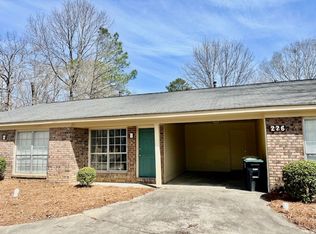 226 Huffaker Rd NW #226B, Rome, GA 30165