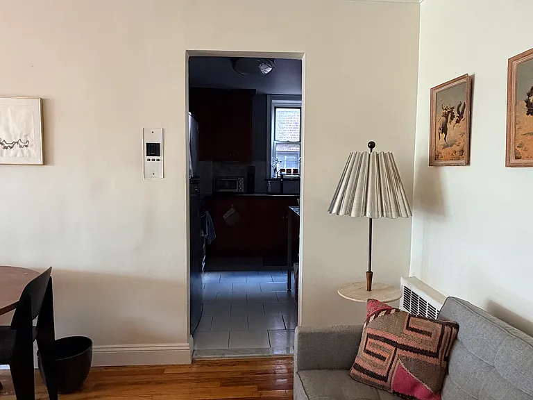 415 Argyle Rd #6R — Photo 12