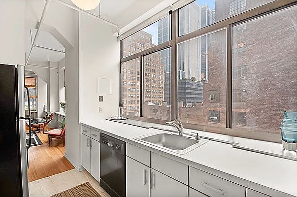2nd image of 348 W 36th St APT 7N