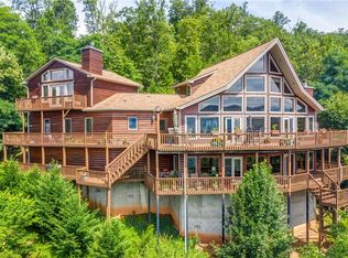 2183 Carlin Rd, Hiawassee, GA 30546