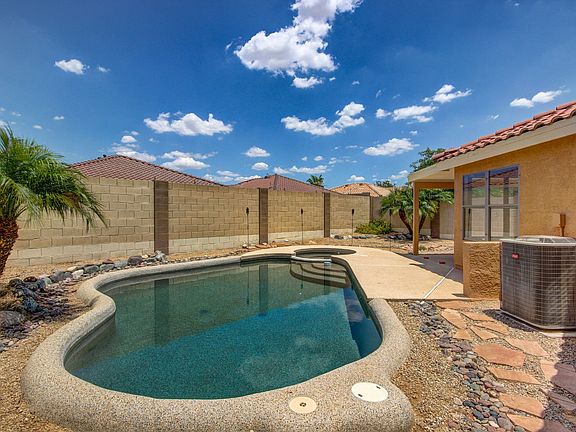 5th image of 10542 W Robin Ln