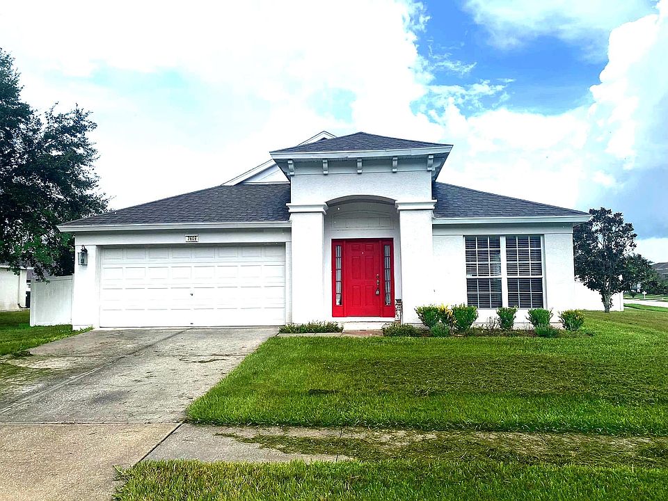 1st image of 7609 Crescent Palm Dr