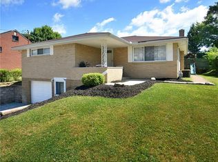 634 Regency Dr, Pittsburgh, PA