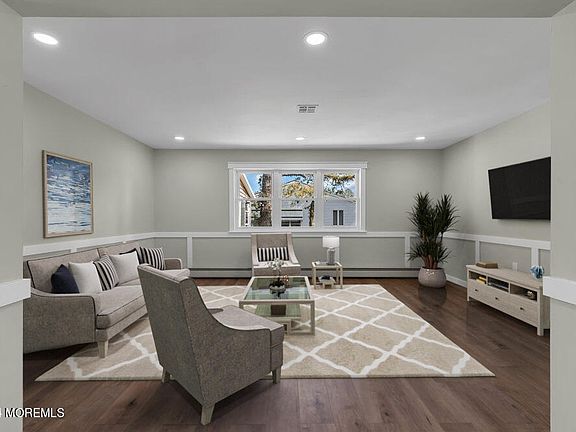 3rd image of 16 Wakan Court