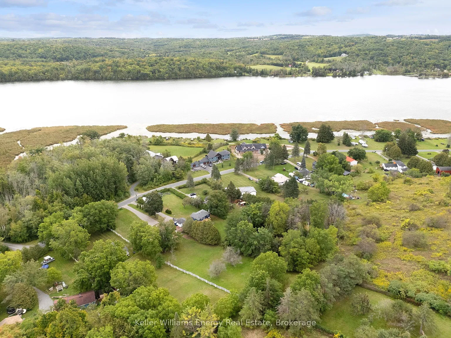 3 bed, $2,100 — Photo 4