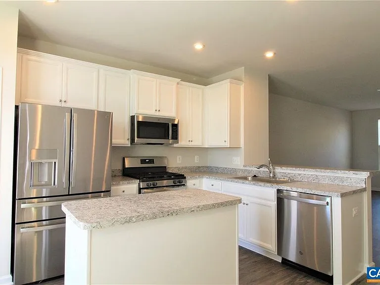 2087 Elm Tree Ct — Photo 3