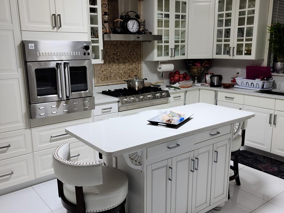 1st image of 4415 Atlantic Ave #1