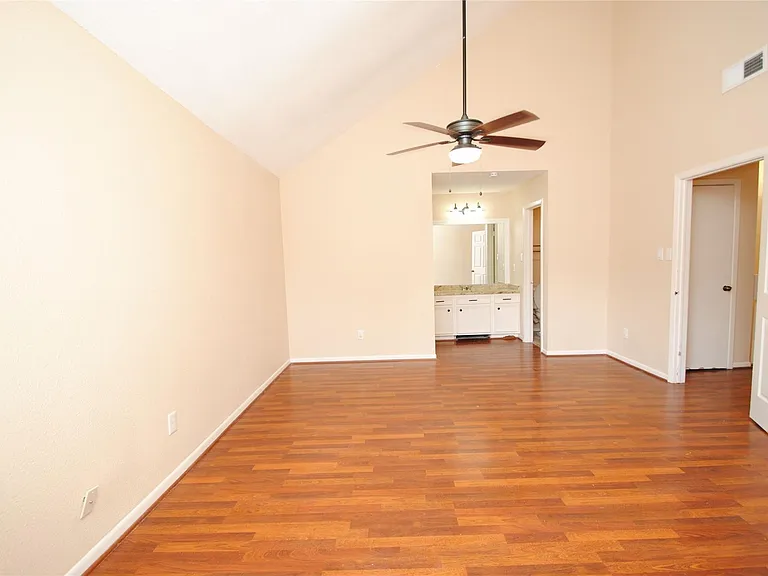 738 Country Place Dr #C — Photo 28