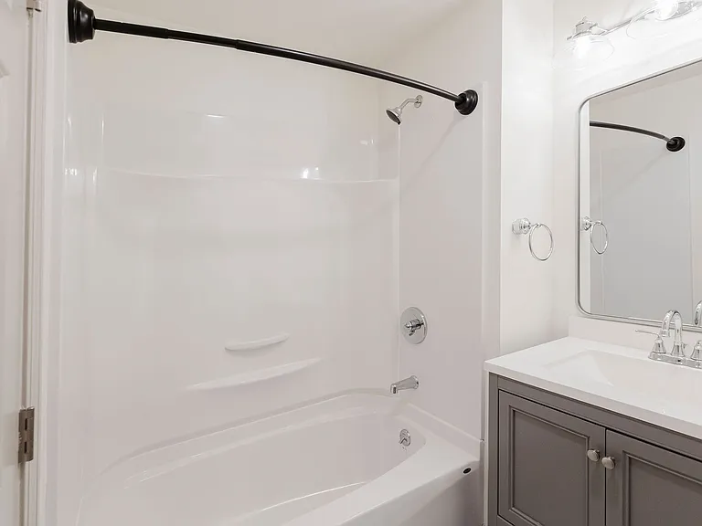 2591 Washington St #1 — Photo 7