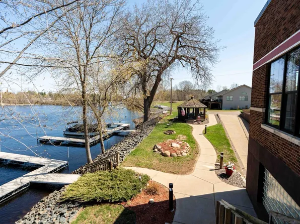 30 Main St S APT 9I, Pine City, MN 55063