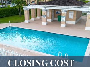 Weitzer Serena Lakes Town, Miami, FL 33177