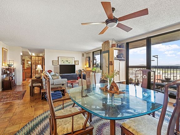 5th image of 40 Village Rd #1006