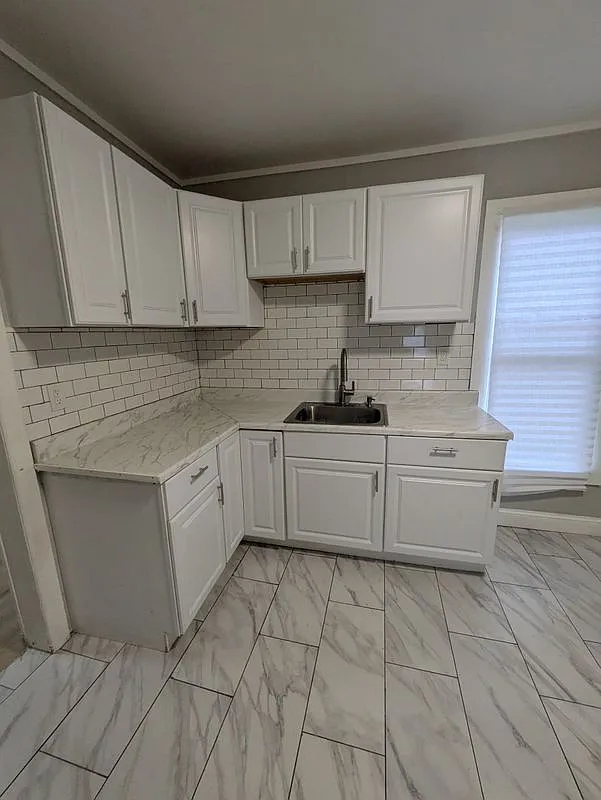 1 bed, 1.0 bath, 800 sqft, $2,150 — Photo 1