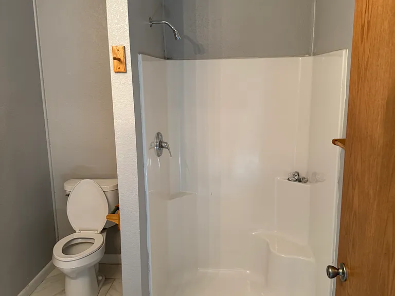 453 Rock Creek Rd #B — Photo 2