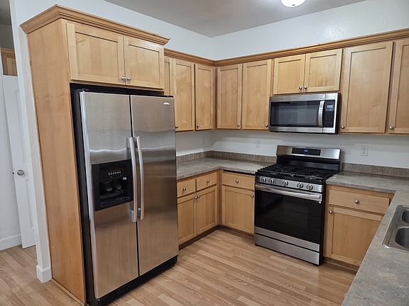 2nd image of 5521 Edna Way