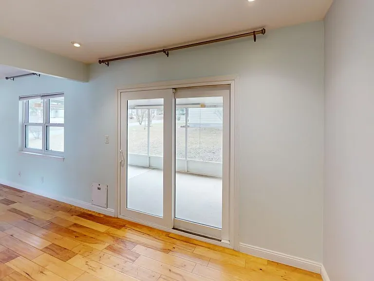 4827 Birchwood Pl — Photo 5
