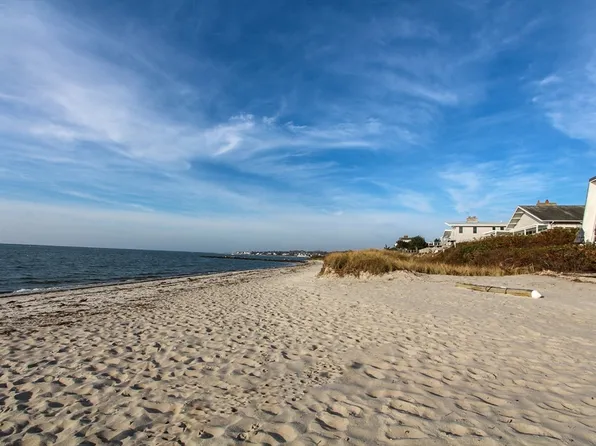 83 Breakwater Shores Dr, Barnstable, MA 02630