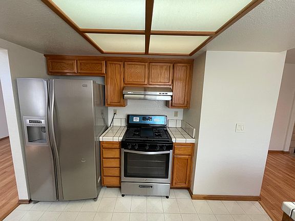 5th image of 3928 Maui Ct