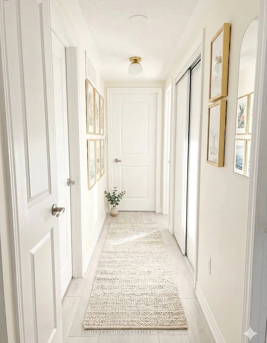 2 bed, $2,500 — Photo 4