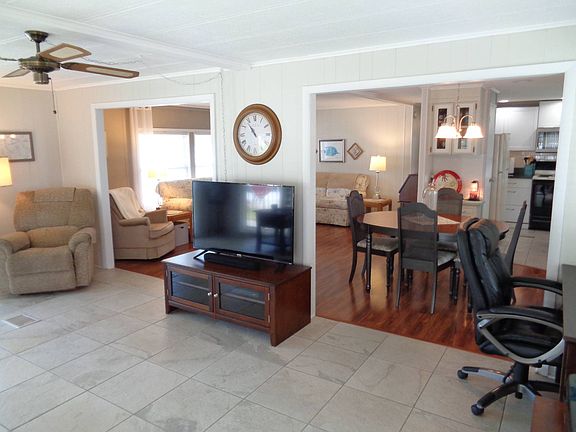4th image of 128 Joyce Pl