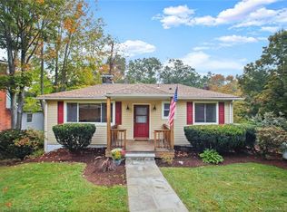 124 Ball Pond Rd, New Fairfield, CT 06812