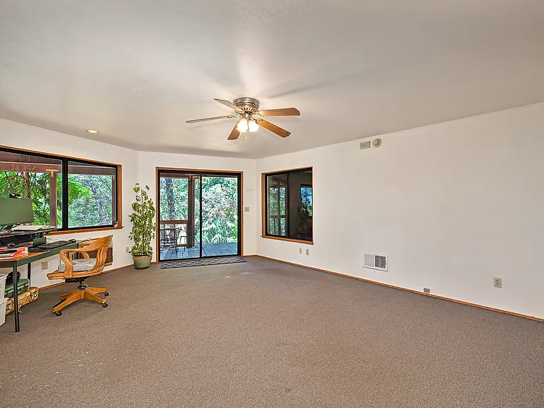 16832 Alice Way #1 — Photo 3