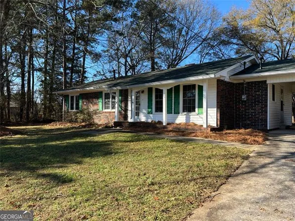 814 Shannon Cir NE, Rome, GA 30161