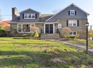 20 Glenside Dr, West Orange, NJ 07052