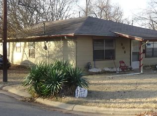 903 7th St NE, Paris, TX 75460