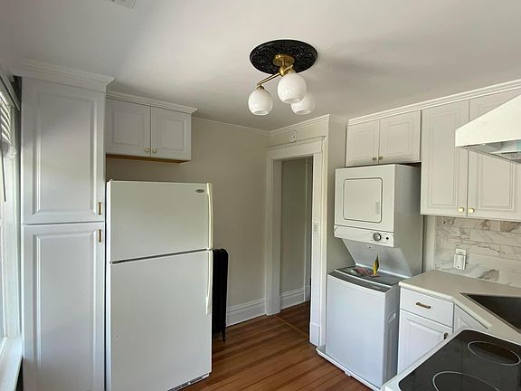 4th image of 4810 Grove Ave APT B